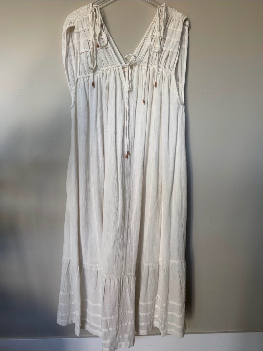 Free People Boho Flowy Gauzy Tiered Off White Cream Maxi Dress w Pockets s L